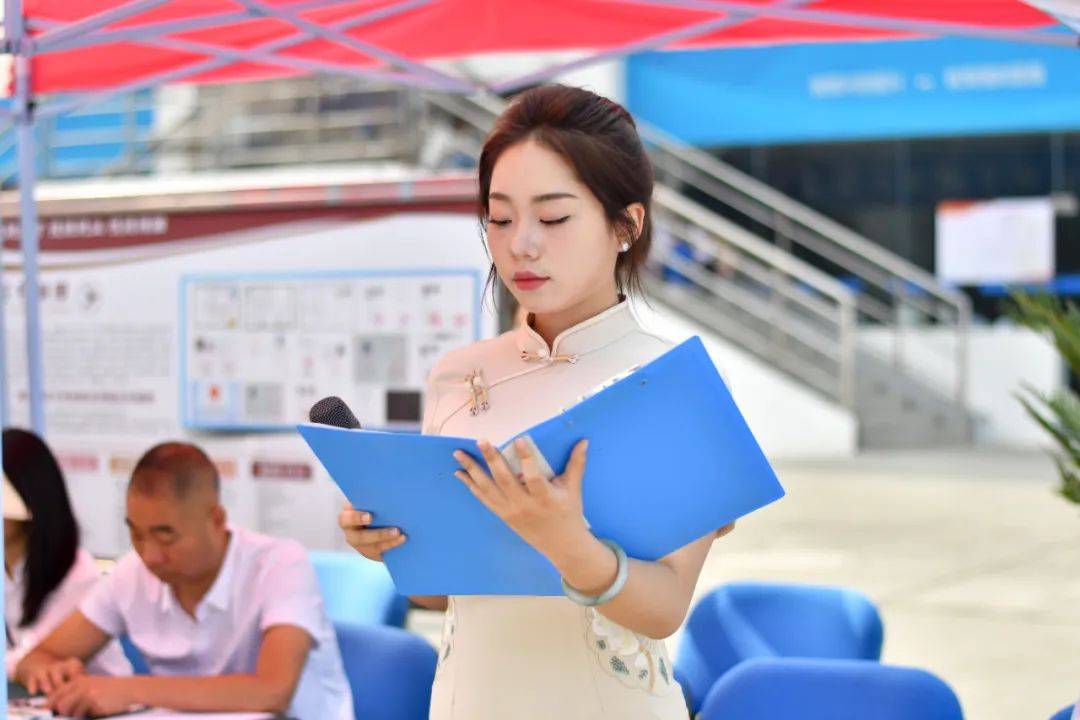 雷火电竞下载-精湛技艺：选手运用专业技巧取得胜利的简单介绍