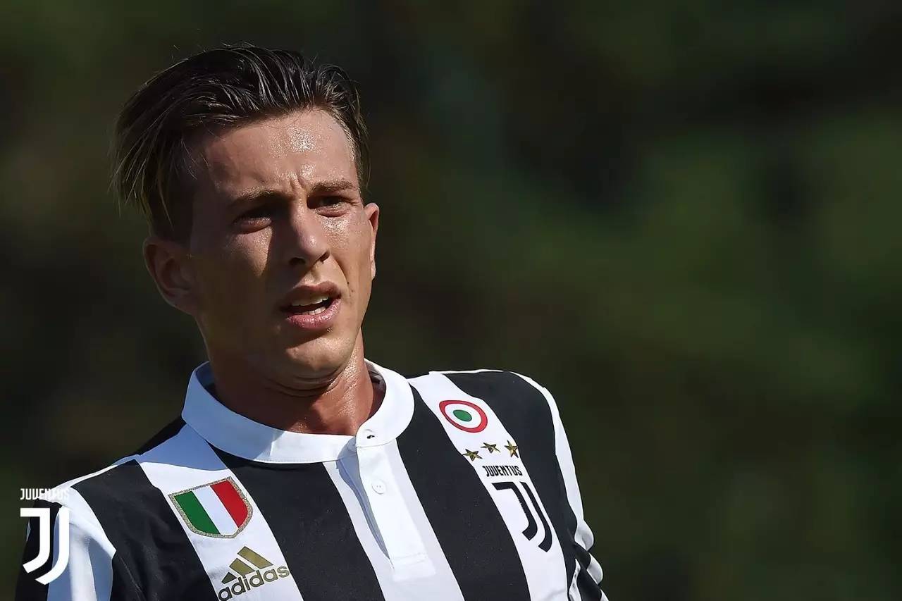 萨摩亚球员在国际比赛中大展宏图的简单介绍 萨摩亚球员在国际比赛中大展宏图的简单介绍