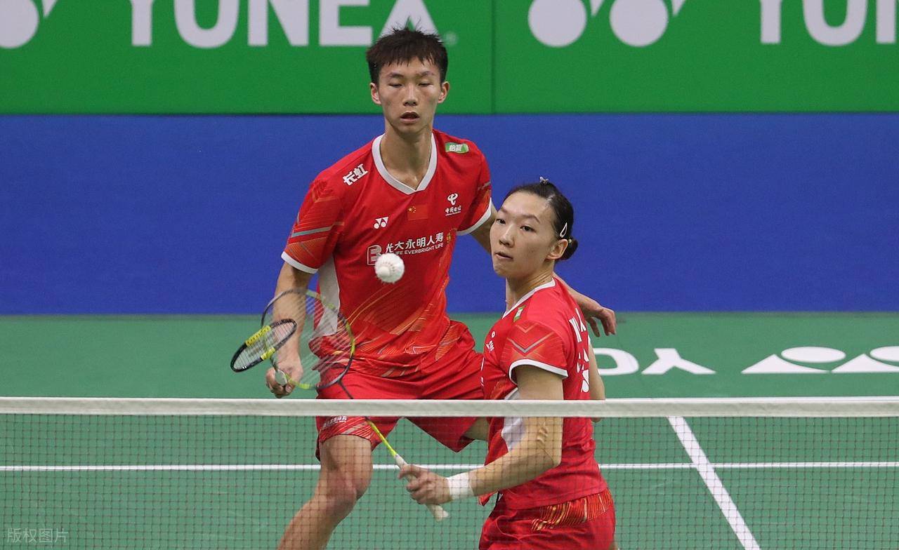 雷火电竞主播-中国羽毛球队险胜法国羽毛球队，辛杜绝境逆转的简单介绍