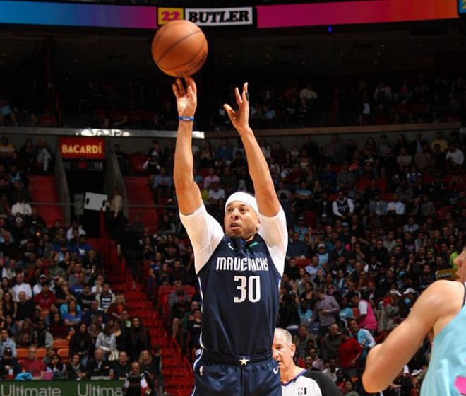 雷火电竞简介-热火翻盘爵士，锡安打破历史纪录的简单介绍